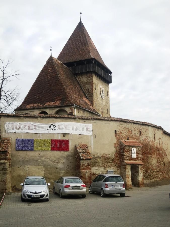 Апарт-отели Medieval Apartments Frauendorf Axente Sever-4